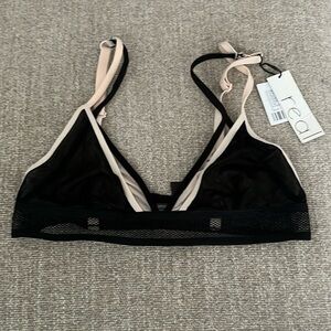 Never worn bra urban outfitters
